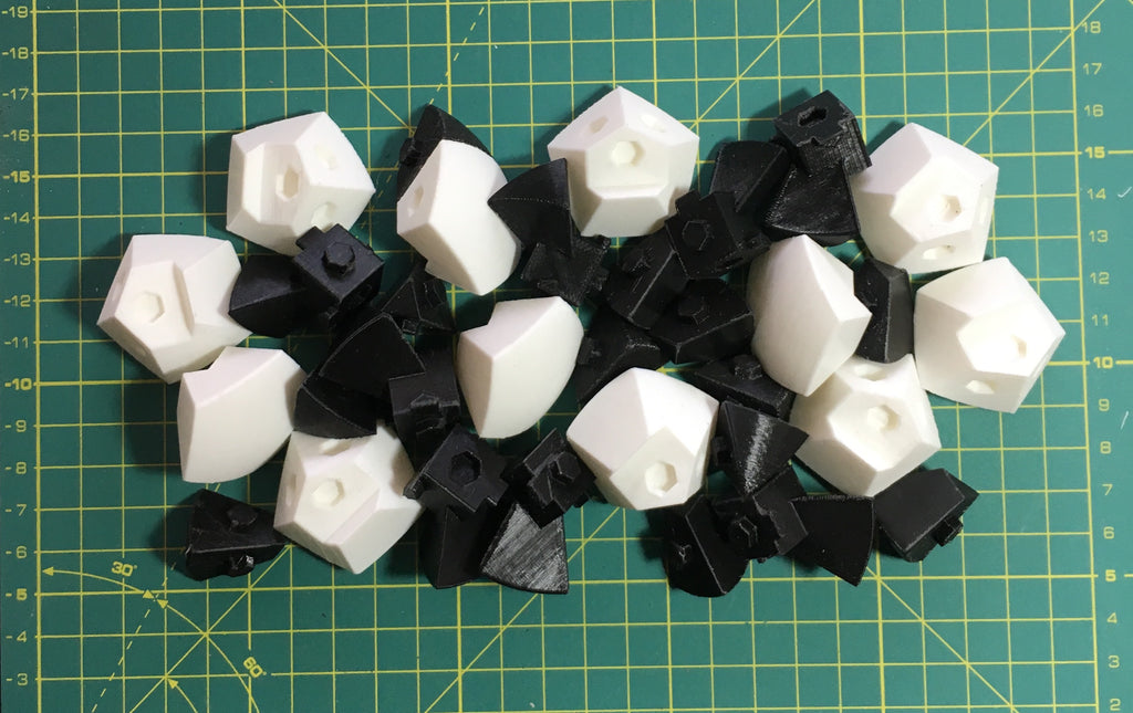 Puzzle esférico 3D FNL de 7,5 cm en blanco + negro, con las piezas sueltas