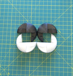 Puzzle esférico 3D IWS de 5 cm en blanco + negro, con las piezas sueltas