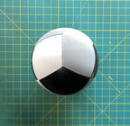 Puzzle esférico 3D NCK de 7,5 cm en blanco + gris + negro, armado