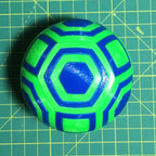 Puzzle esférico 3D SLC de 10 cm en azul + verde flúor, armado